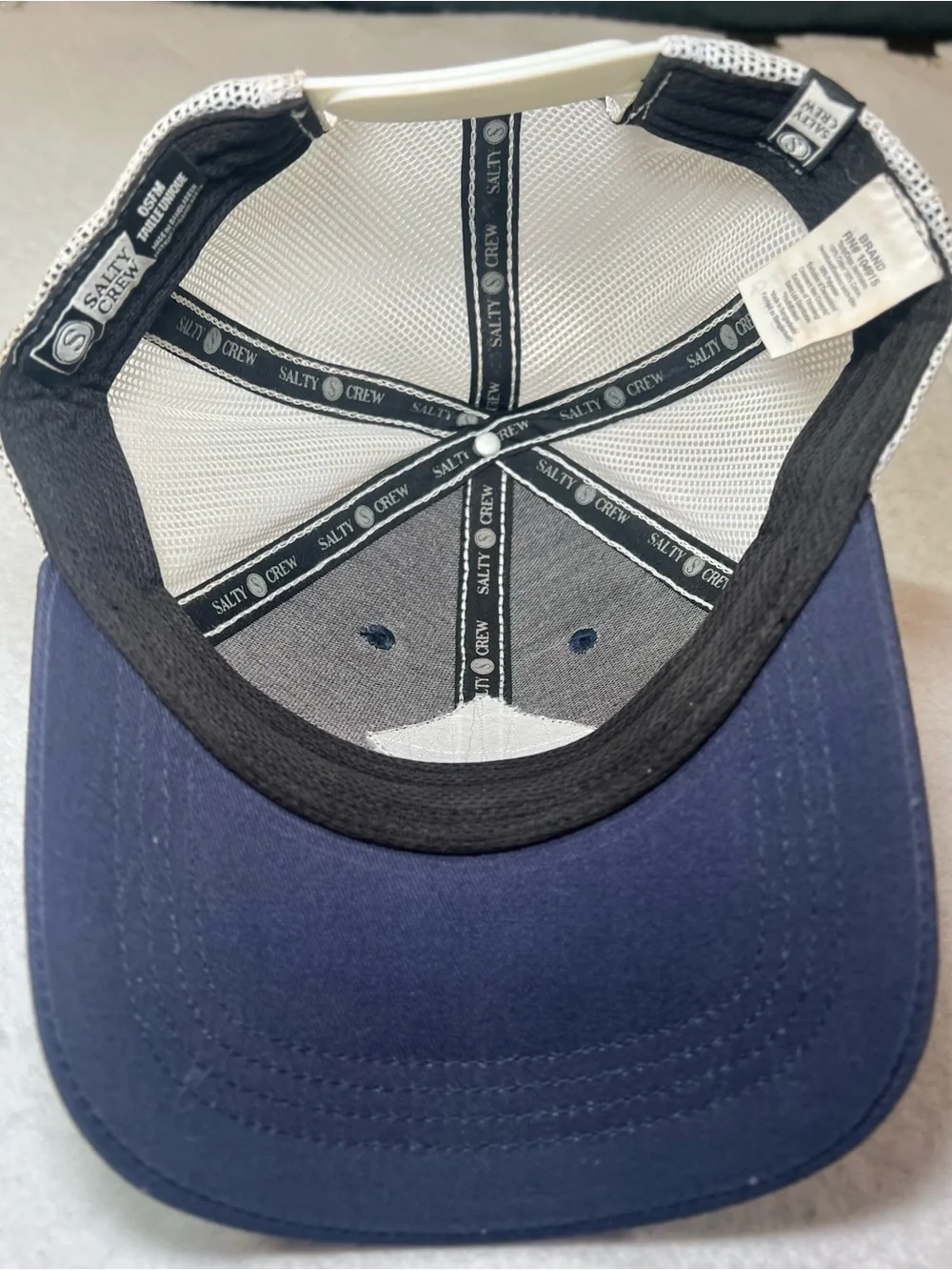 Salty Crew Youth Sealine Retro Trucker Hat Navy Blue OSFM Snapback Cap